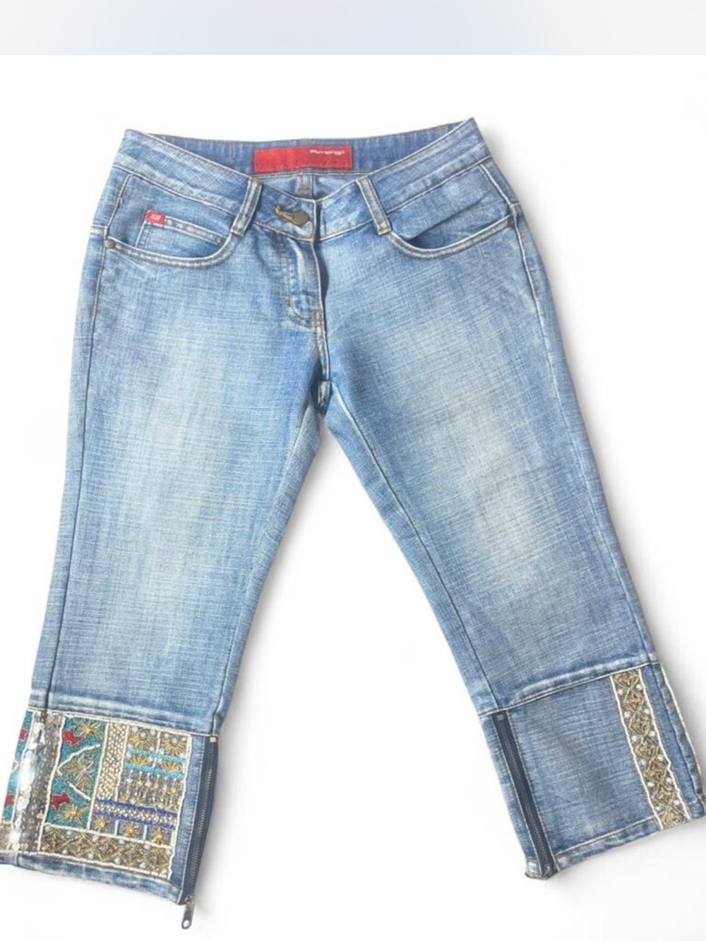 Light Blue Cropped Jeans with Embroidered Zipper Cuffs